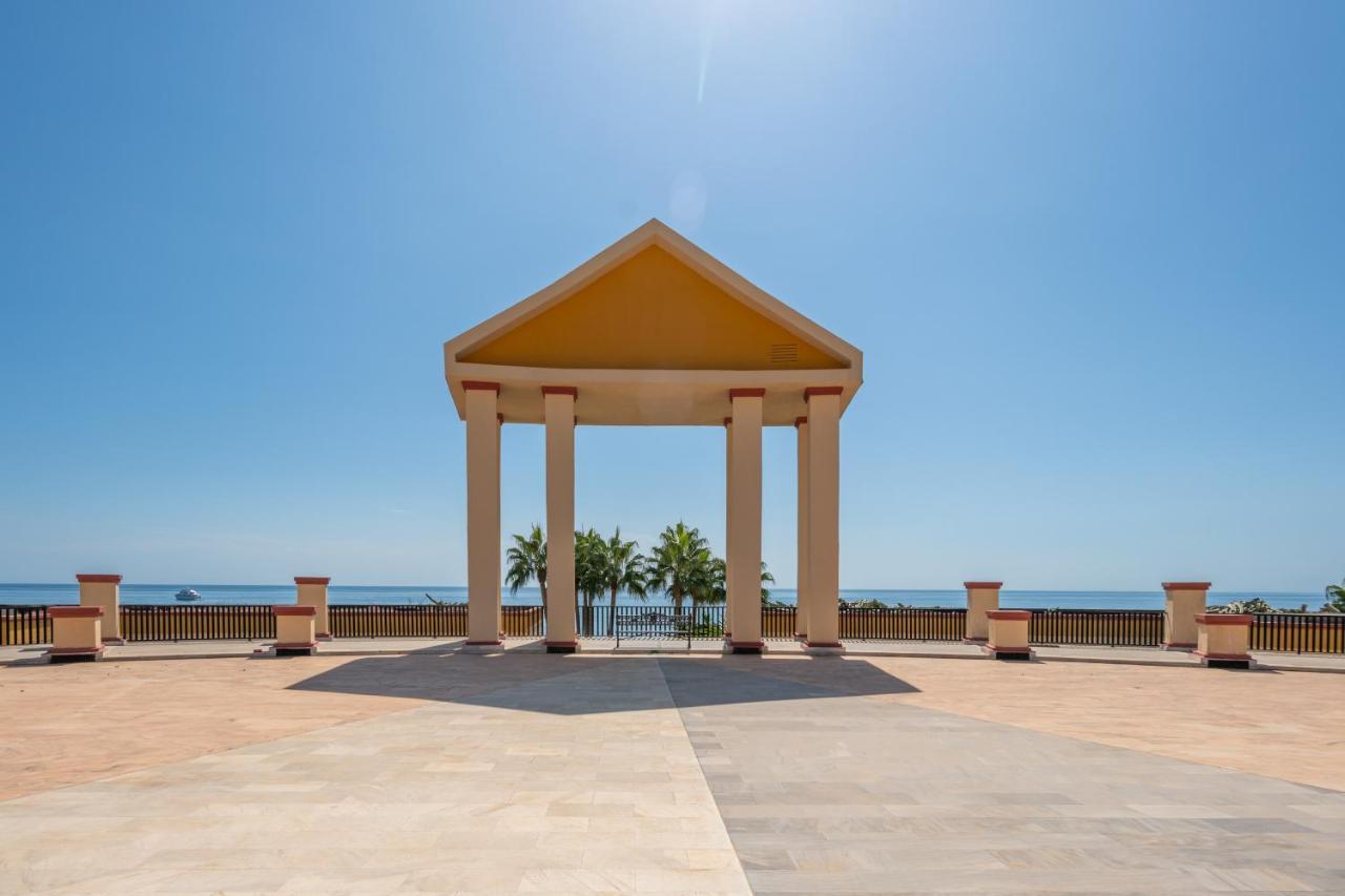 Soek La Romana Seafront Марбелья Экстерьер фото